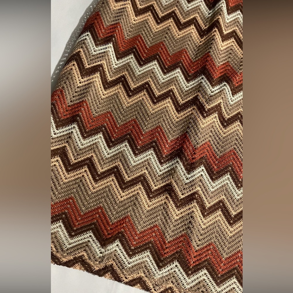 Ultra Flirt Chevron Patterned Knitted Cami Mini Dress - Picture 3 of 14
